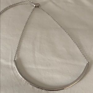 Kendra Scott necklace